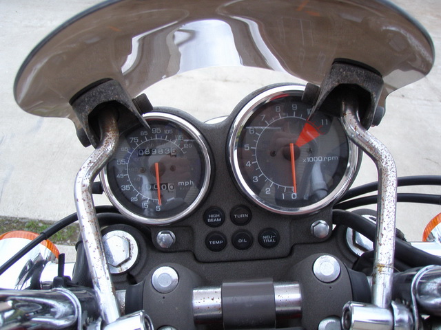 Купить мотоцикл Honda V45 Magna 1989 фото 15